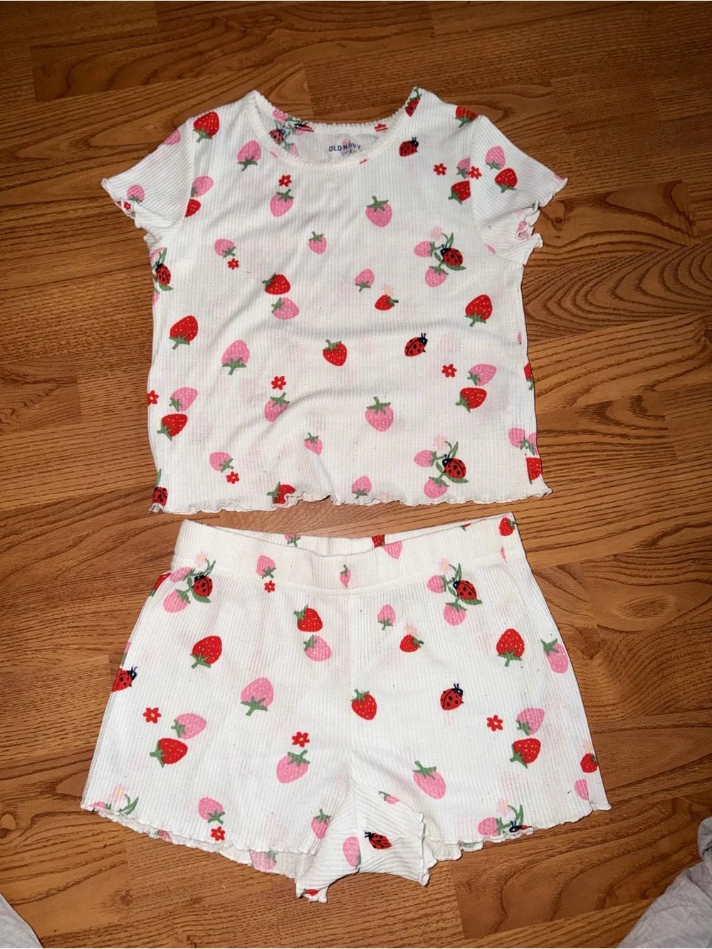 Old Navy Girls White Strawberry-Print Short Pajama Set